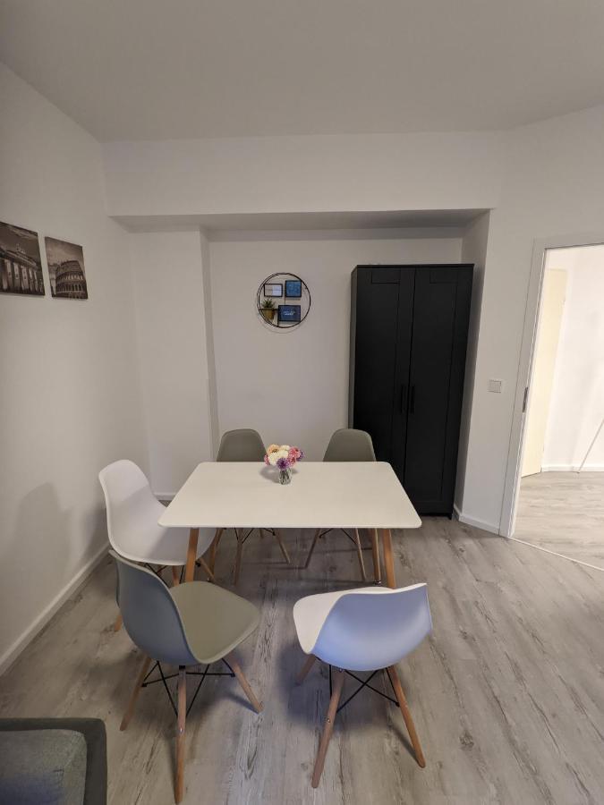 Modern Apt, New And Exclusive, Fast Wifi, Tv Appartamento
