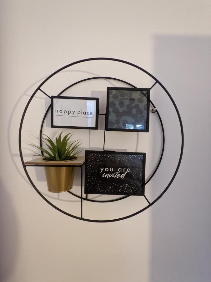 Modern Apt, New And Exclusive, Fast Wifi, Tv Berlino